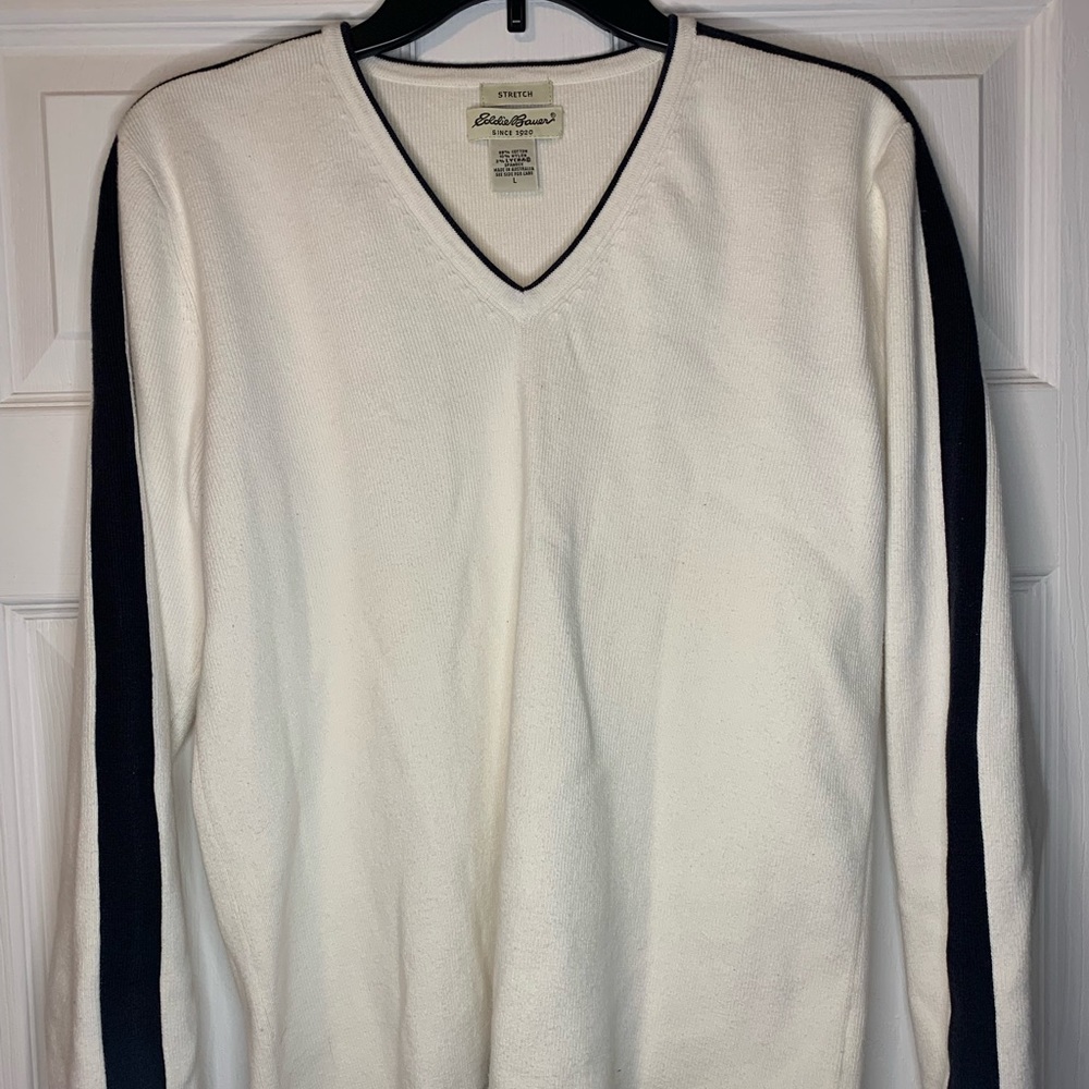 VINTAGE Eddie Bauer White and Black V Neck Sweaters Size L